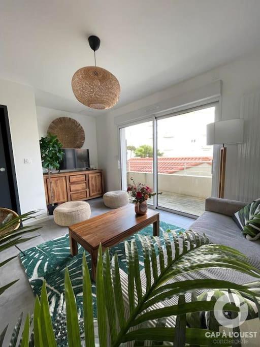 .La Villa Sablaise. Maison Avec Place De Parking Au Coeur Du Quartier Arago Les Sables-dʼOlonne Extérieur photo
